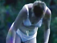 Petite latina hottie sophia sert bir horoz yutma
