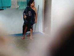 İyi bir fuck Busty Japonca piliç sahiptir